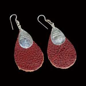 Boucle d’oreille, cuir marron et argent